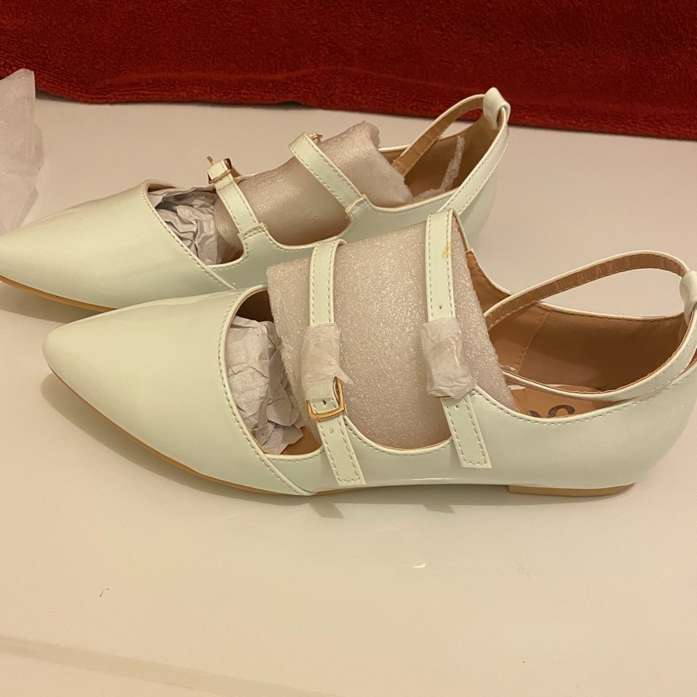 Journee essie flat collection - Picture 4 of 8